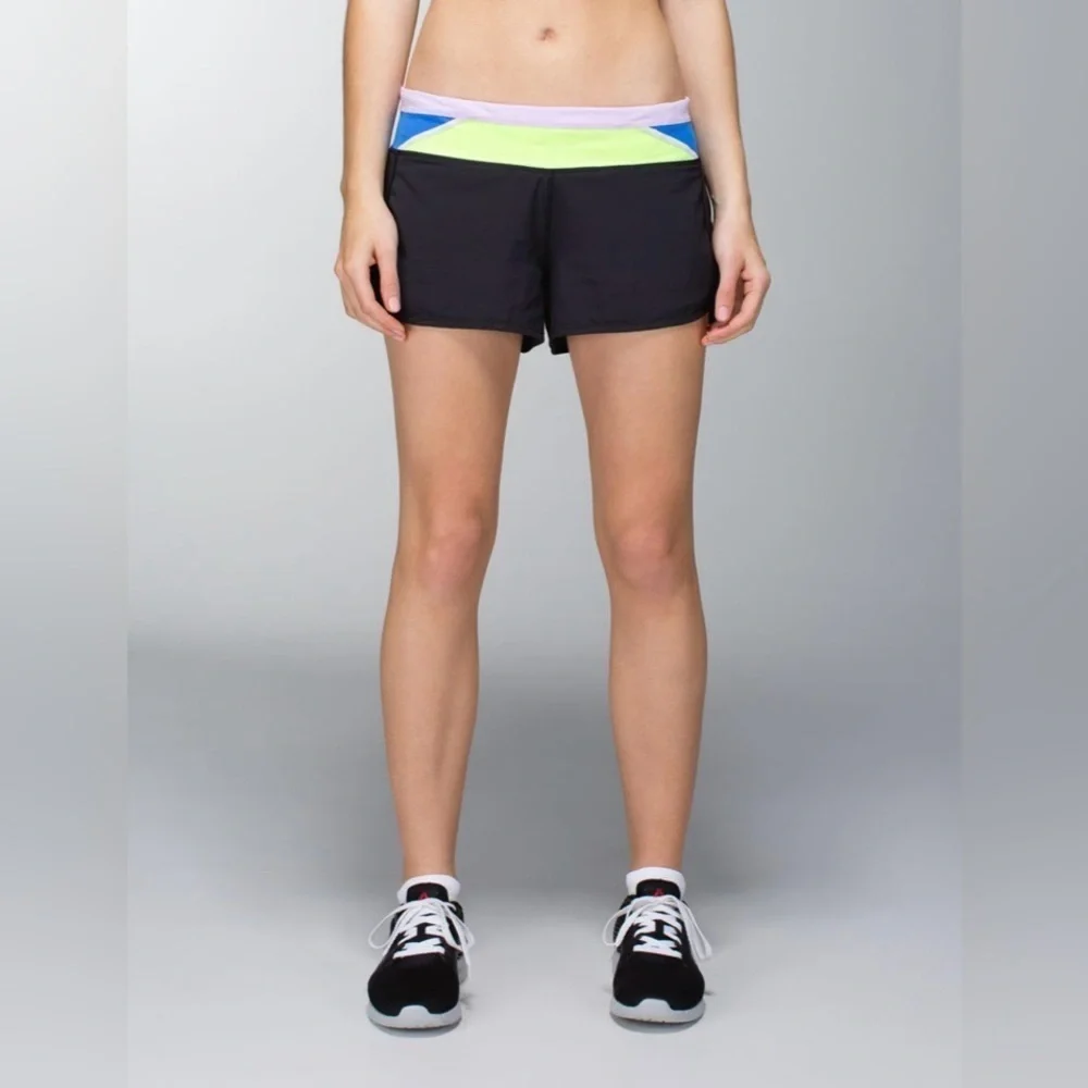 Lululemon Run: Speed Short *4-way Stretch in Black / Quilt Spring 14-23